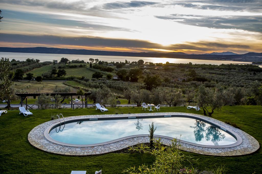 Agriturismo Parco Di Canuleio - Con Vista Sul Lago Bolsena Eksteriør billede